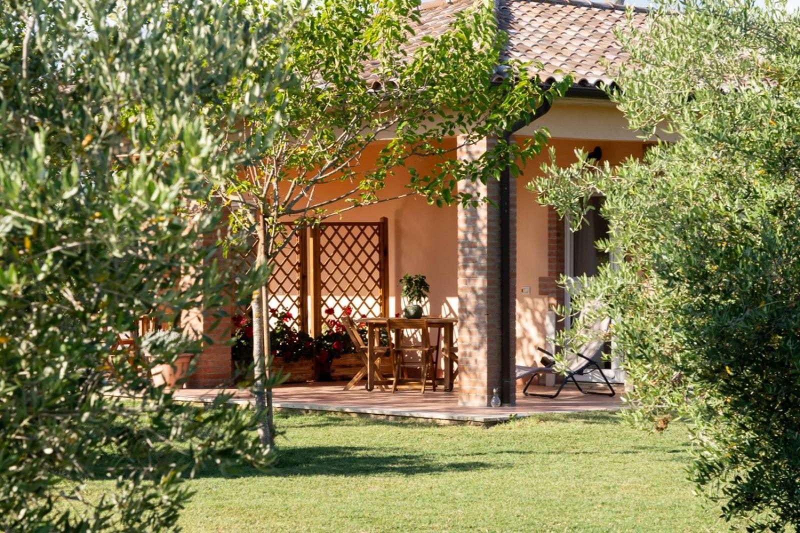 Agriturismo Lungo Albegna Manciano Exterior photo