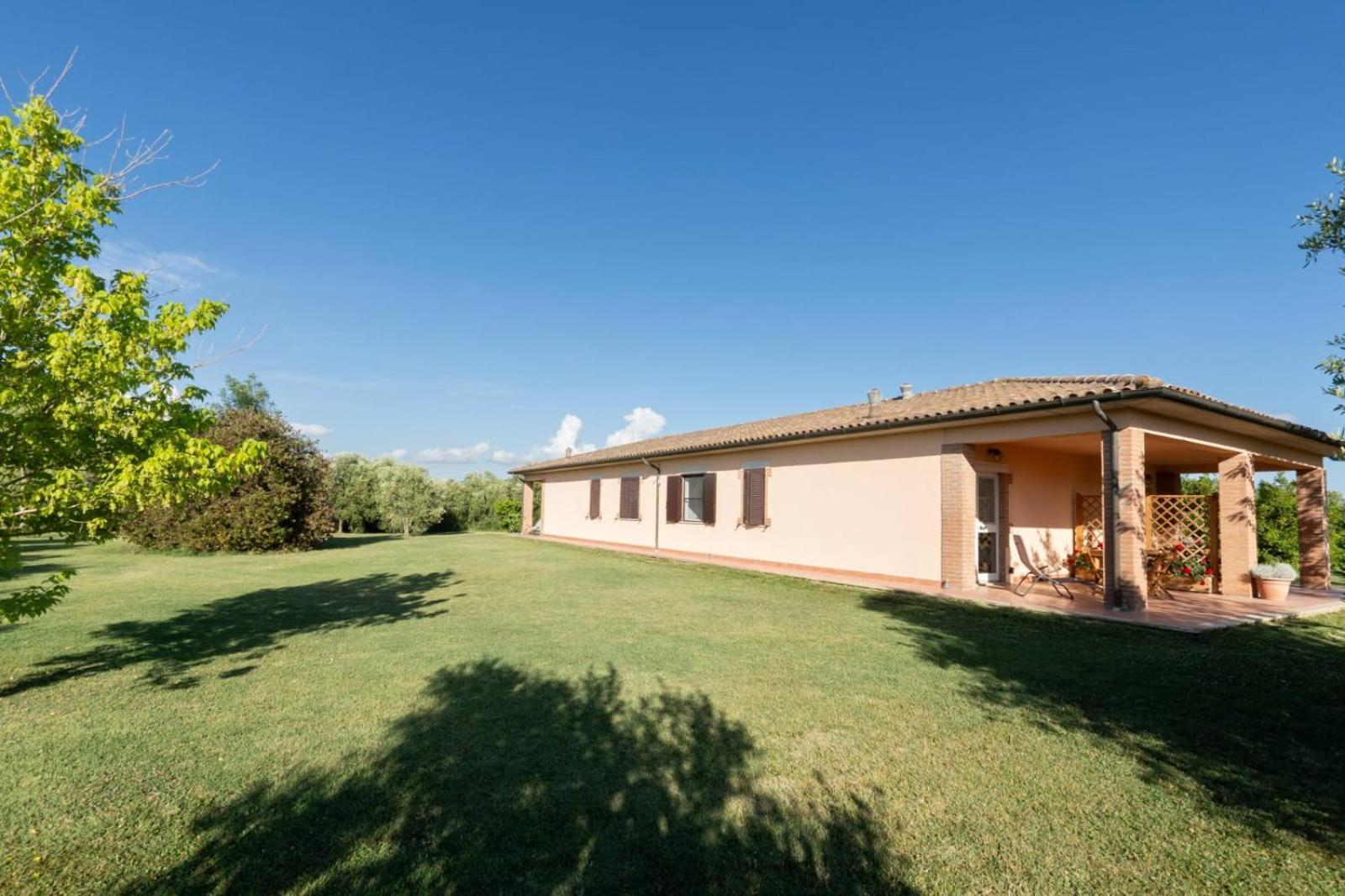 Agriturismo Lungo Albegna Manciano Exterior photo