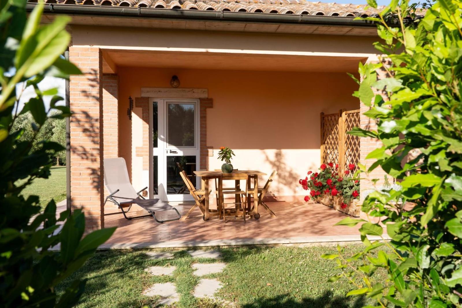 Agriturismo Lungo Albegna Manciano Exterior photo